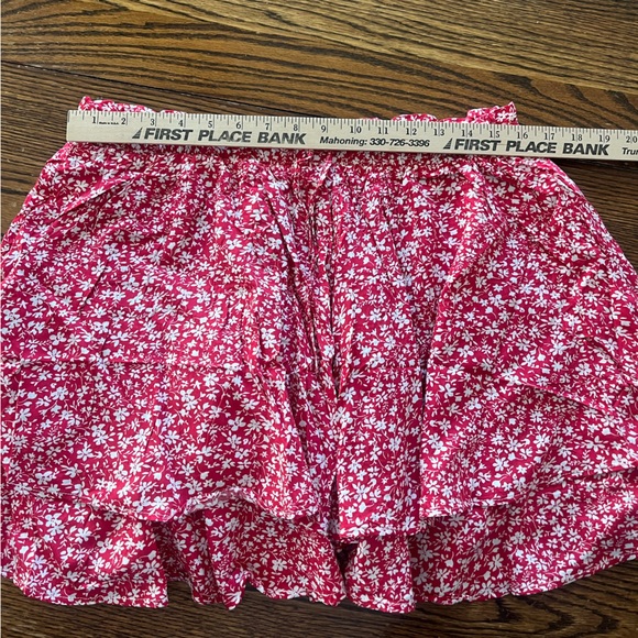 NWT EGOCKAL Floral Ruffle Hem Skort - Picture 5 of 7